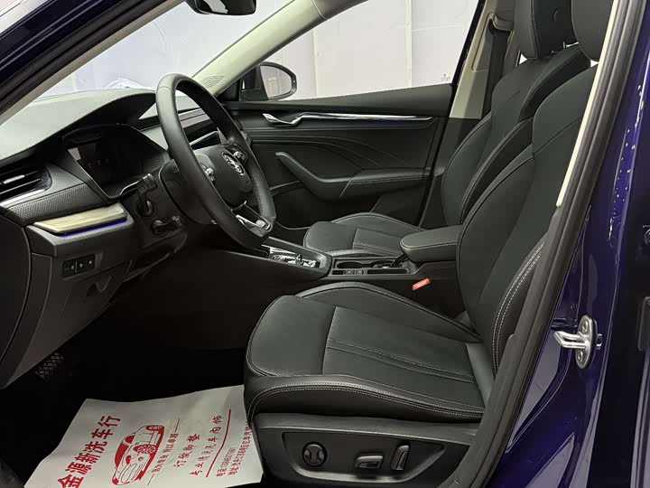 Фото 7 - Skoda Octavia Pro