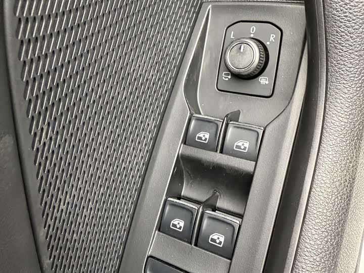 Фото 8 - Skoda Octavia Pro