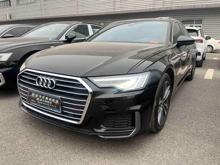 Фото 1 - Audi A6L