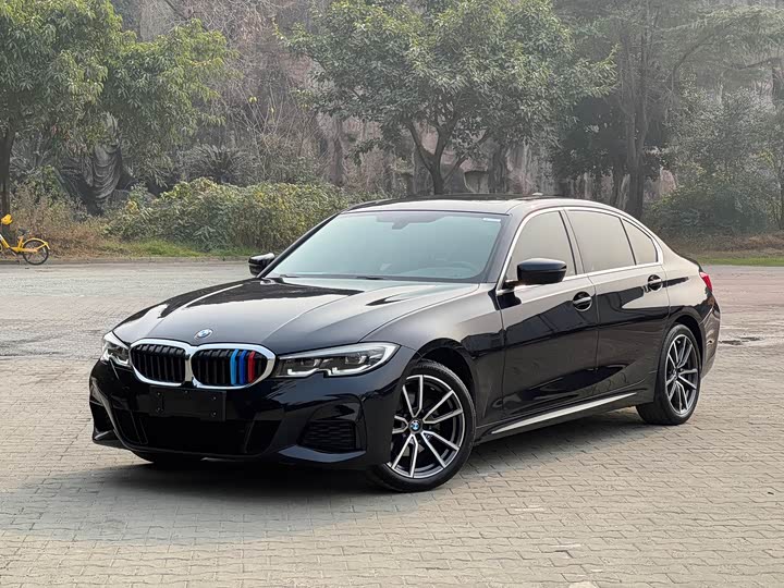 Фото 1 - BMW 3 Series