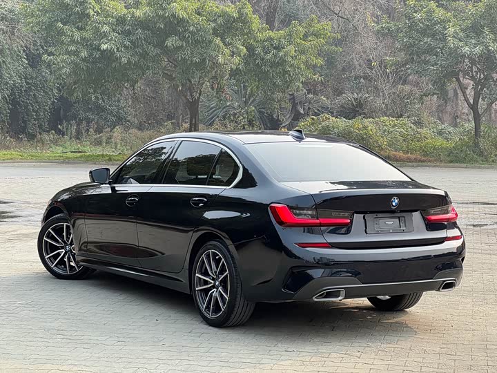 Фото 4 - BMW 3 Series