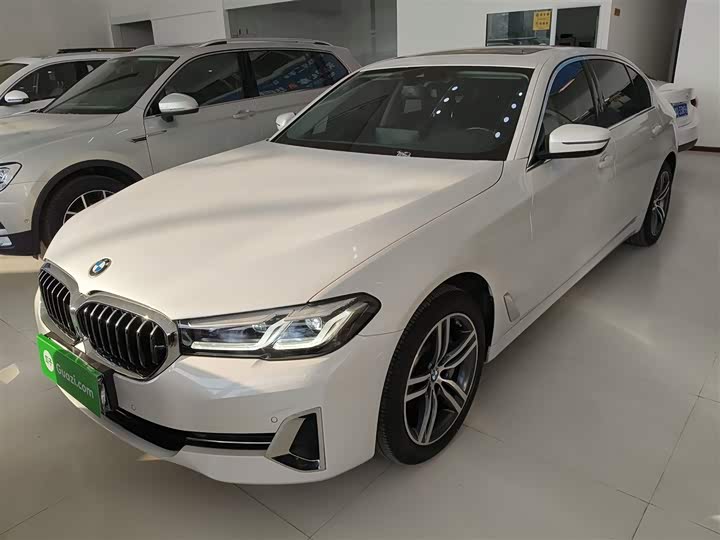 Фото 2 - BMW 5 Series