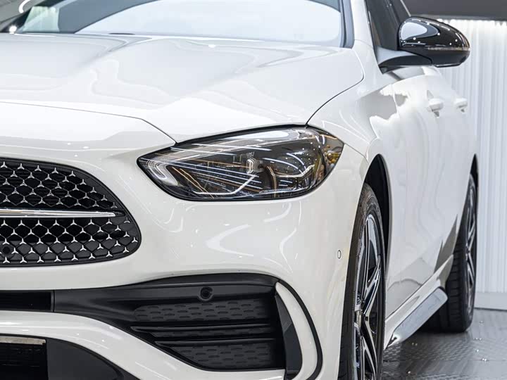 Фото 6 - Mercedes-Benz C-Class