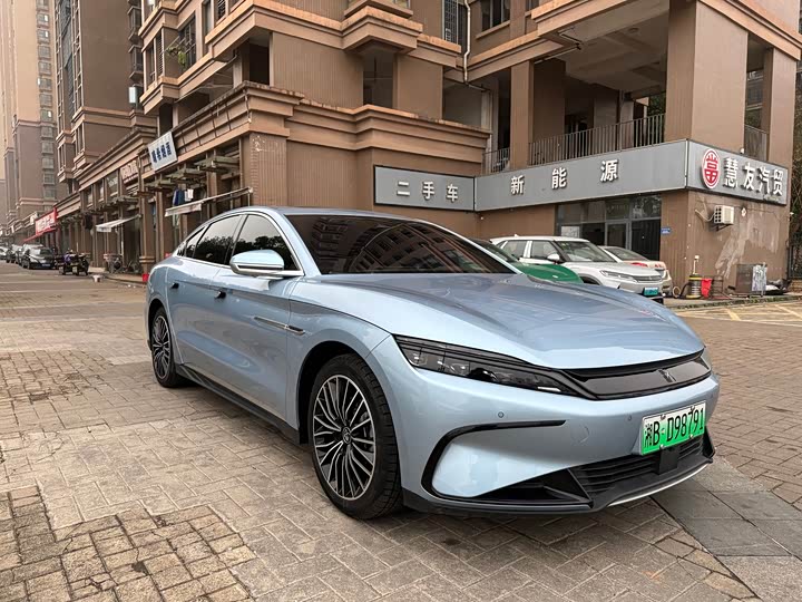 Фото 3 - BYD Han