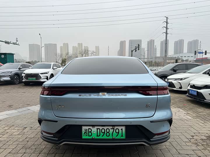 Фото 6 - BYD Han