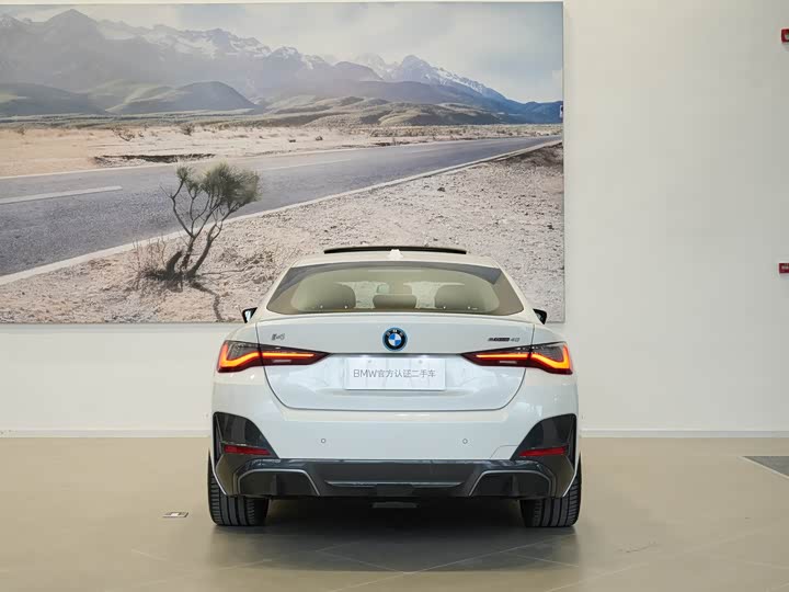 Фото 7 - BMW i4