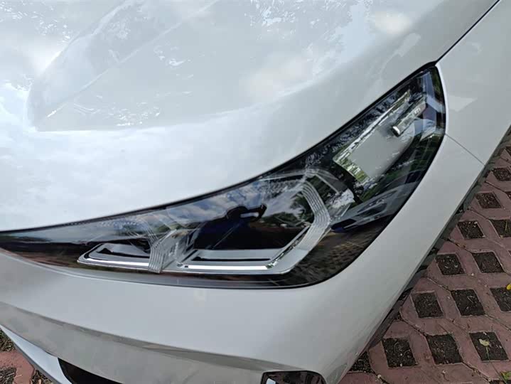 Фото 5 - BMW iX1