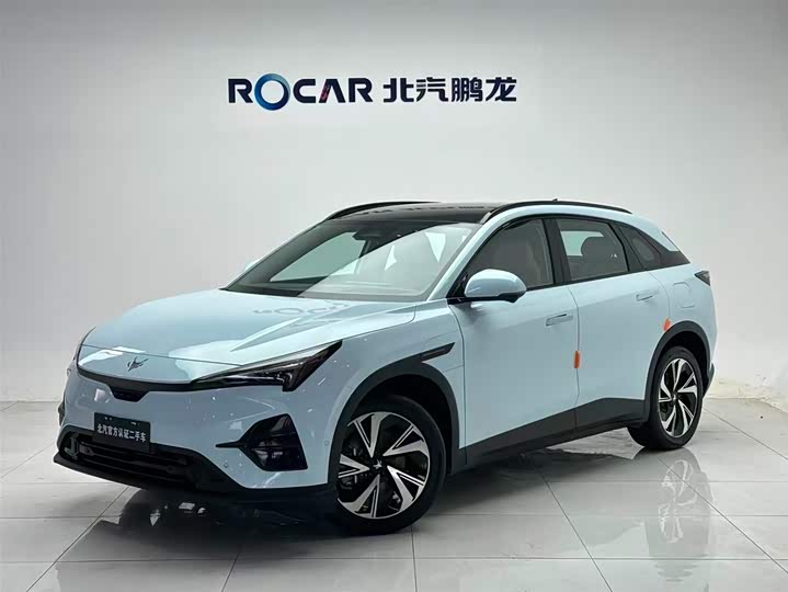 Фото 1 - BAIC Arcfox Alpha T5