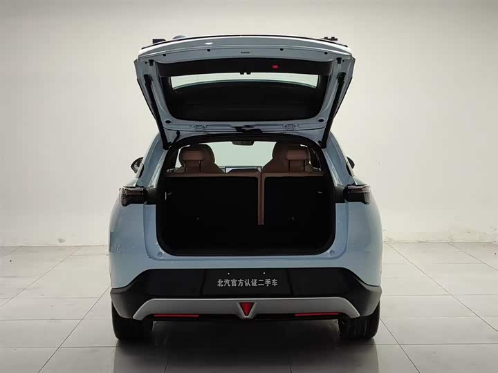 Фото 5 - BAIC Arcfox Alpha T5