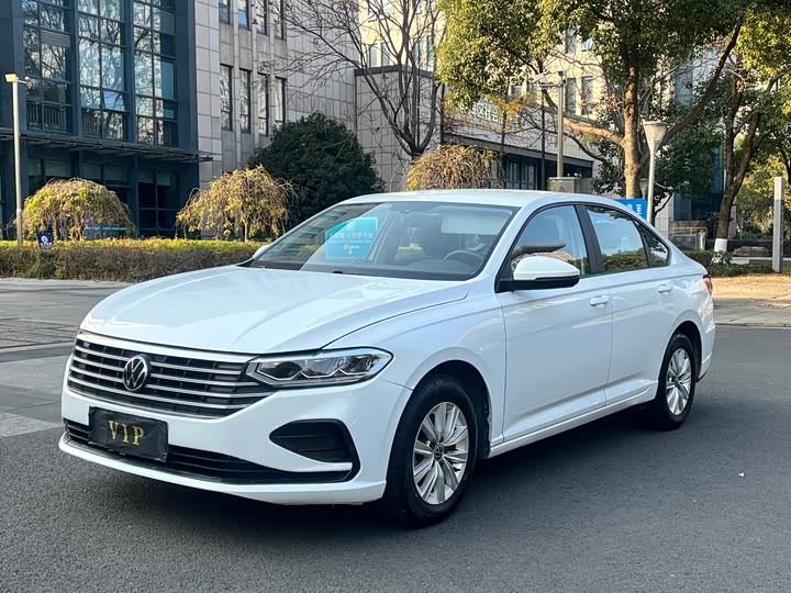 Фото 1 - Volkswagen Lavida