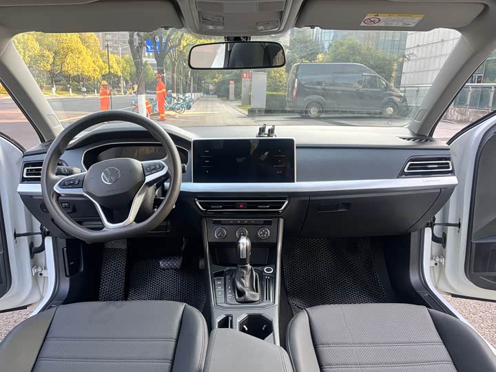 Фото 4 - Volkswagen Lavida