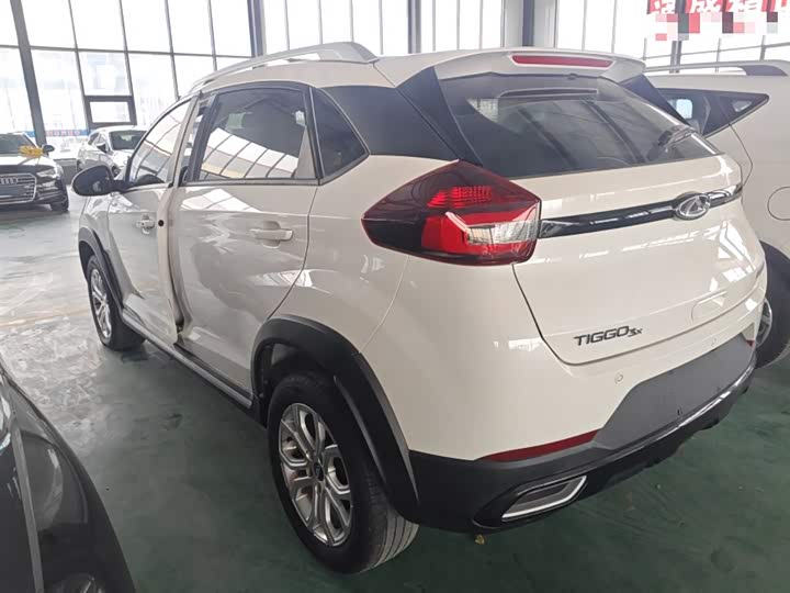Фото 5 - Chery Tiggo 3x