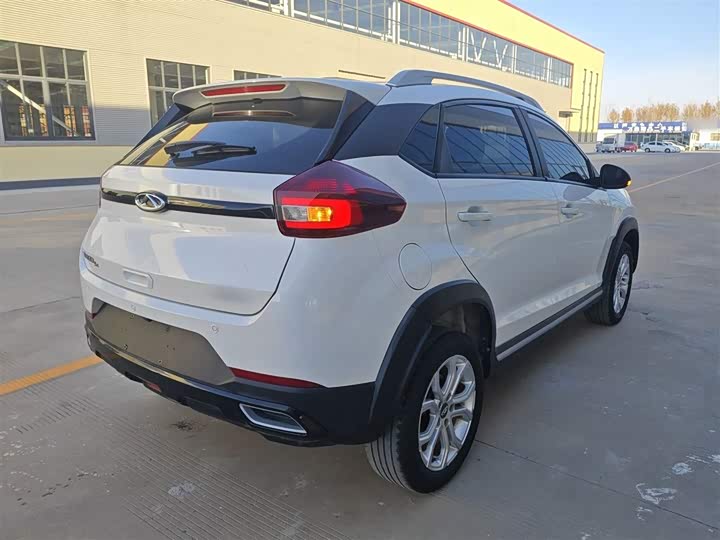 Фото 7 - Chery Tiggo 3x