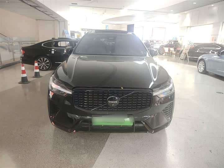 Фото 3 - Volvo XC60 Hybrid