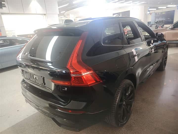 Фото 7 - Volvo XC60 Hybrid