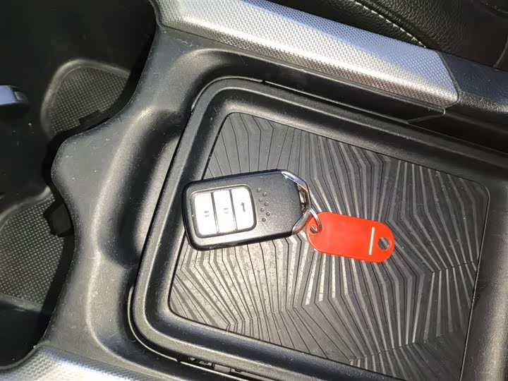 Фото 9 - Honda CR-V