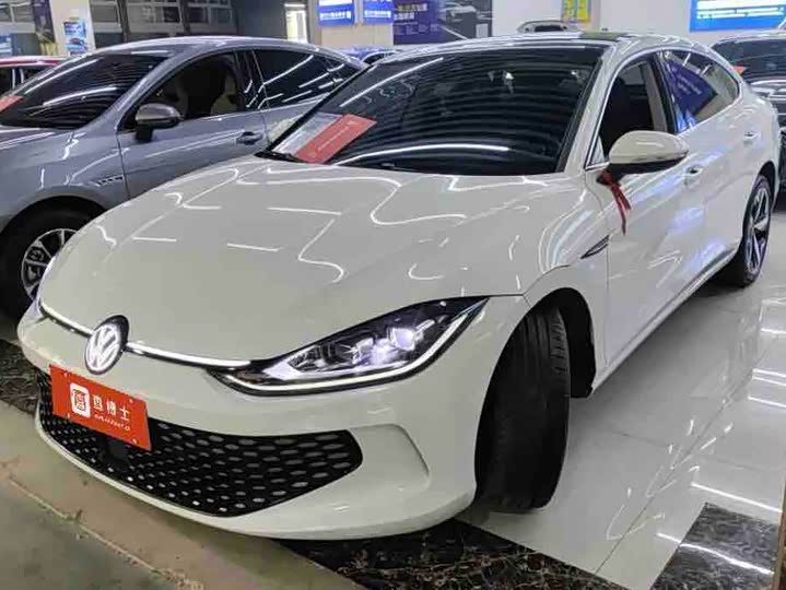 Фото 1 - Volkswagen Lamando L