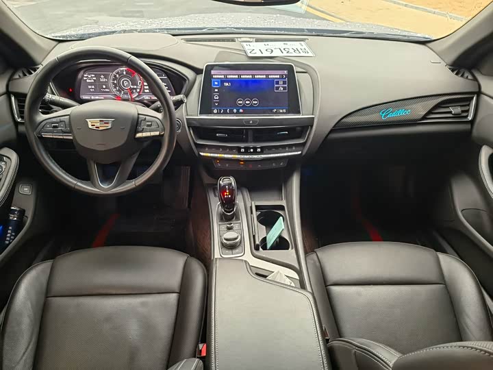 Фото 3 - Cadillac CT5