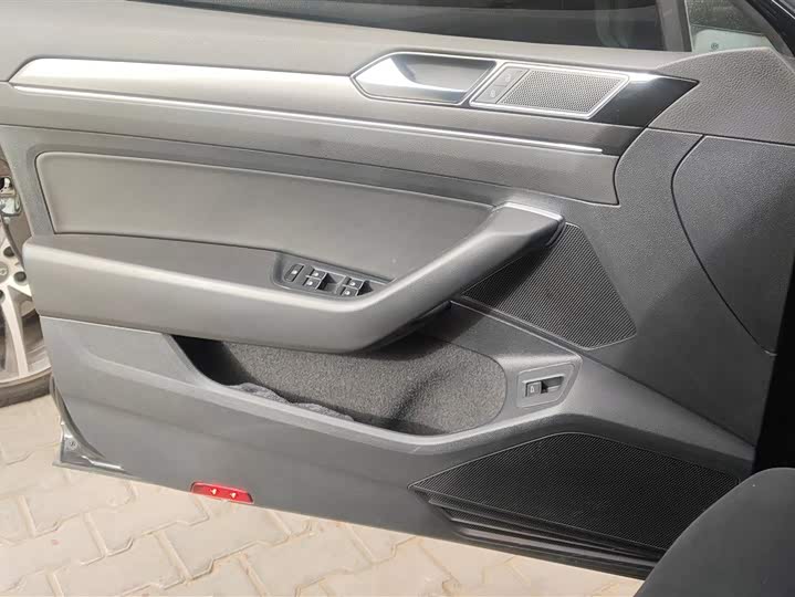 Фото 7 - Volkswagen Magotan