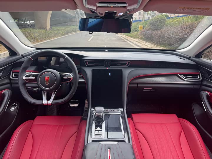 Фото 4 - Hongqi H6