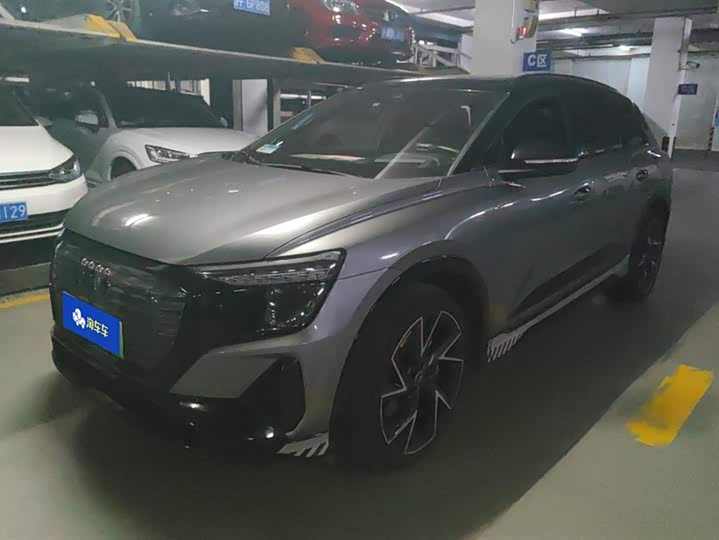 Фото 1 - Audi Q5 e-tron