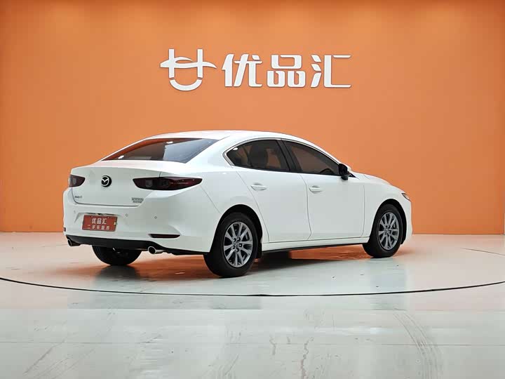 Фото 5 - Mazda 3 (Axela)