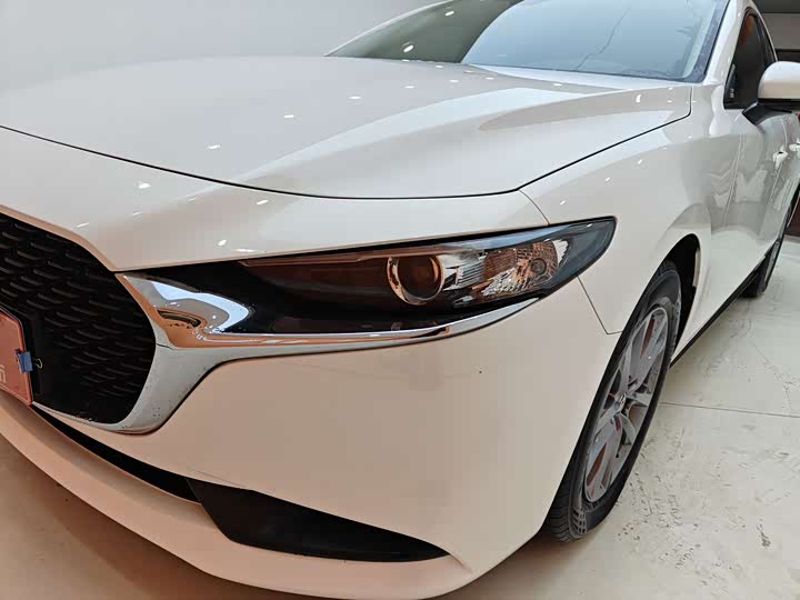 Фото 9 - Mazda 3 (Axela)