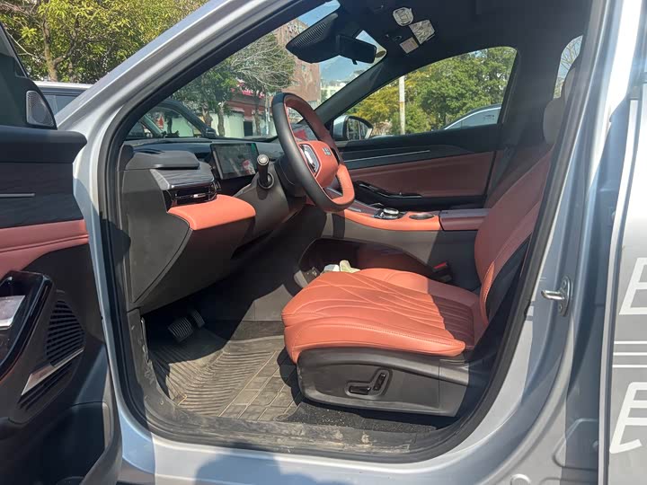 Фото 5 - Geely Galaxy L6