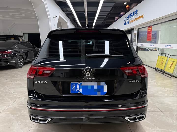Фото 7 - Volkswagen Tiguan L Pro