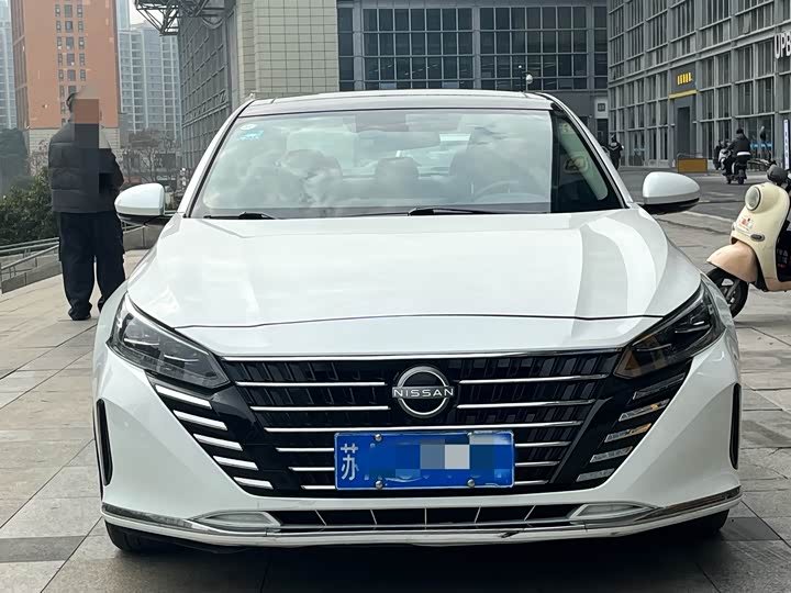 Фото 2 - Nissan Teana
