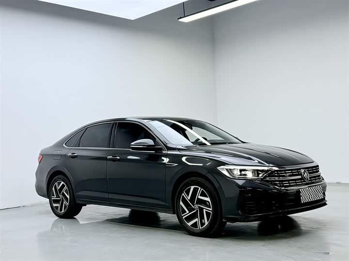 Фото 3 - Volkswagen Sagitar L