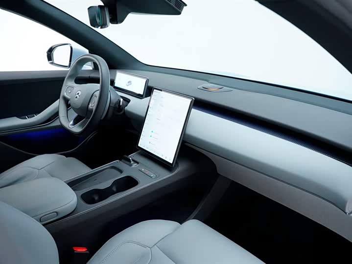 Фото 3 - Nio ET5