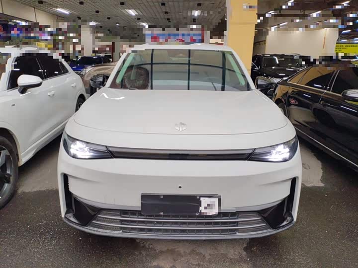 Фото 3 - Leapmotor C10