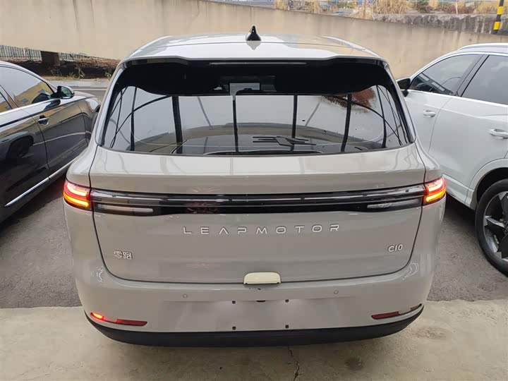 Фото 6 - Leapmotor C10