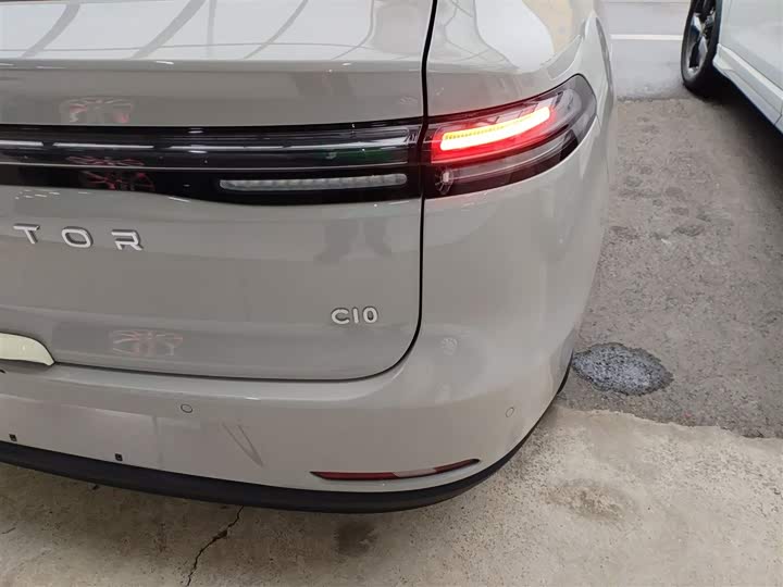 Фото 8 - Leapmotor C10