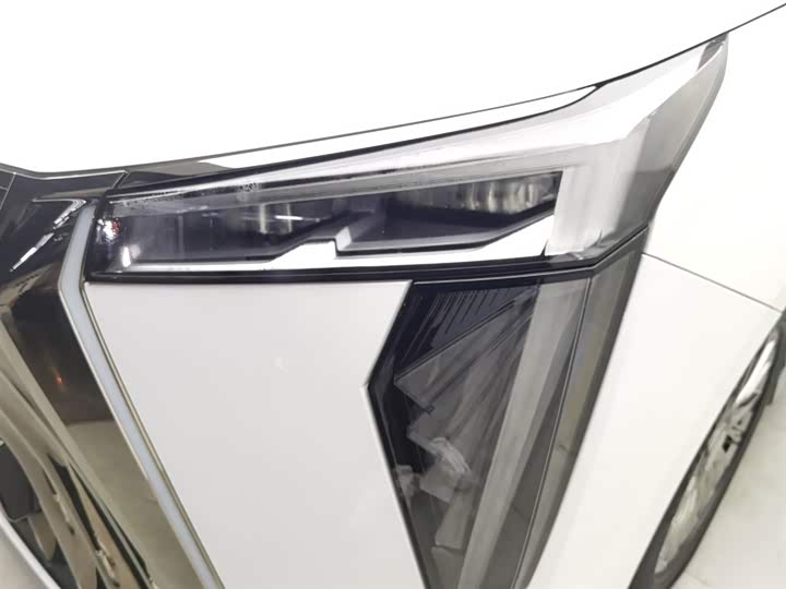 Фото 7 - GAC Trumpchi M8