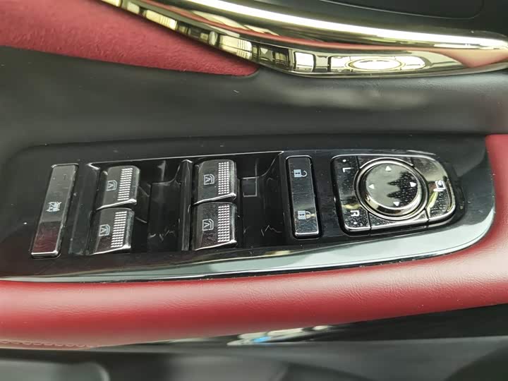 Фото 9 - GAC Trumpchi M8