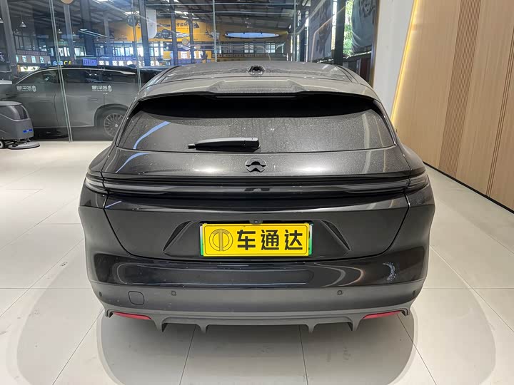 Фото 5 - Nio ET5T