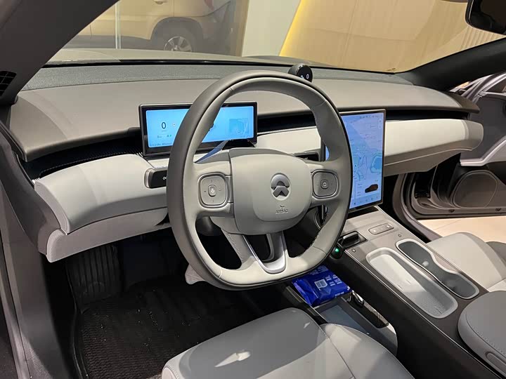 Фото 7 - Nio ET5T