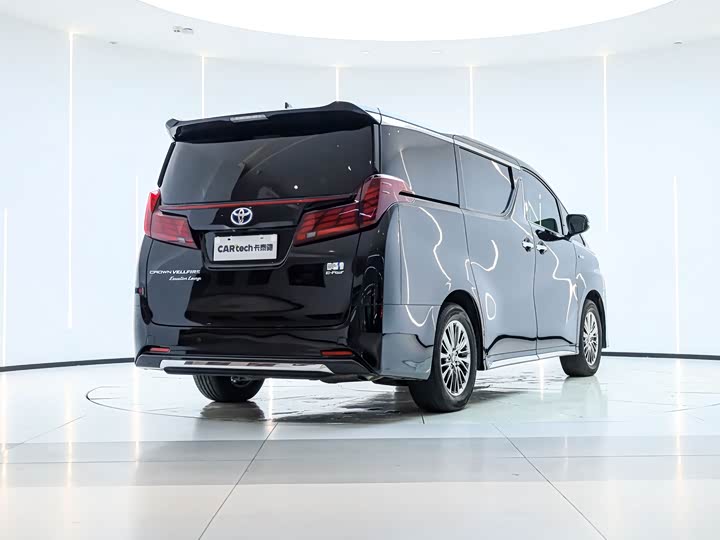 Фото 4 - Toyota Vellfire