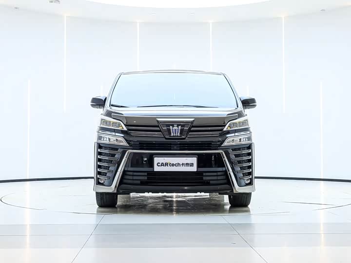 Фото 7 - Toyota Vellfire