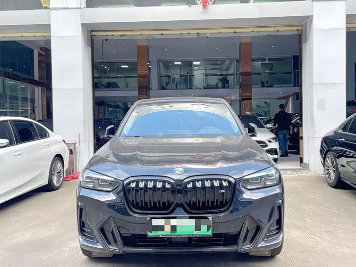 Фото 2 - BMW iX3