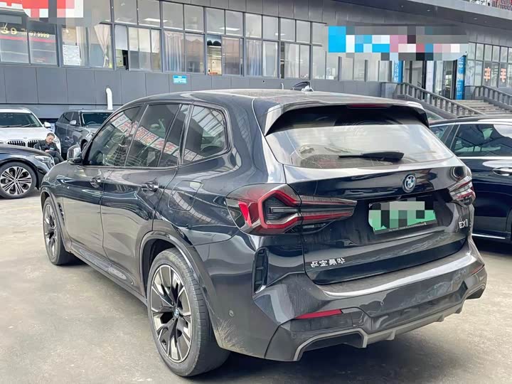 Фото 7 - BMW iX3