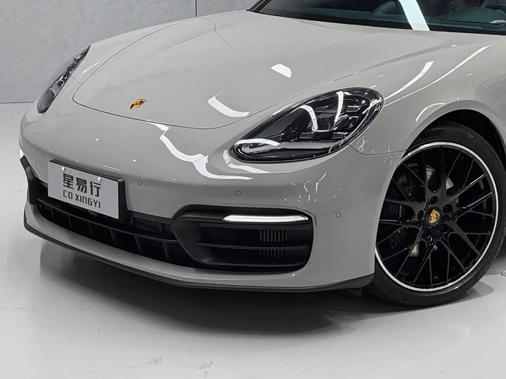 Фото 9 - Porsche Panamera