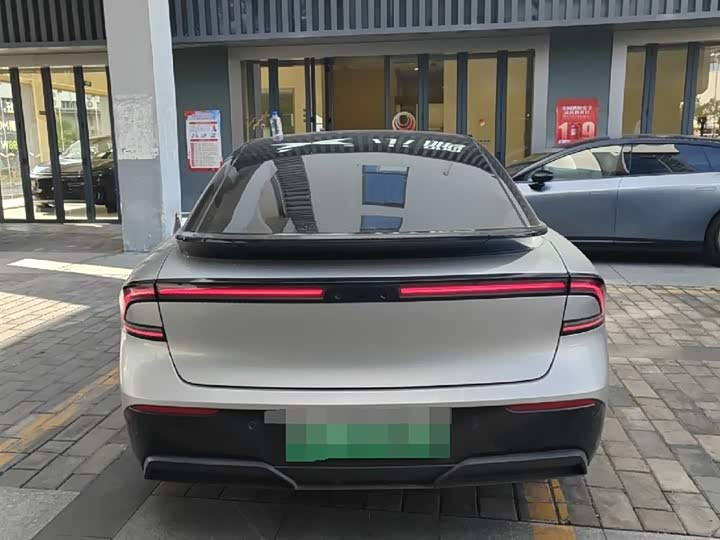 Фото 3 - XPeng F57