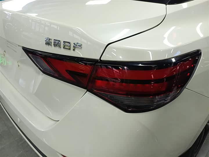 Фото 8 - Nissan Sylphy