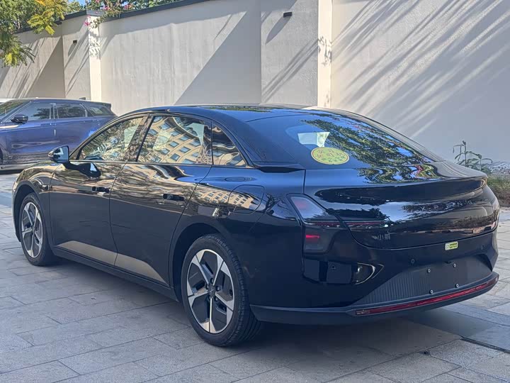 Фото 6 - XPeng Mona M03