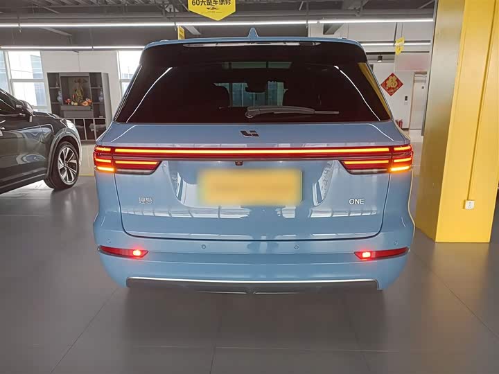 Фото 6 - LiXiang One