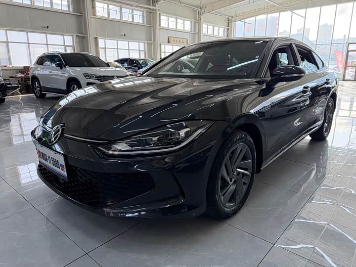 Фото 1 - Volkswagen Lamando L