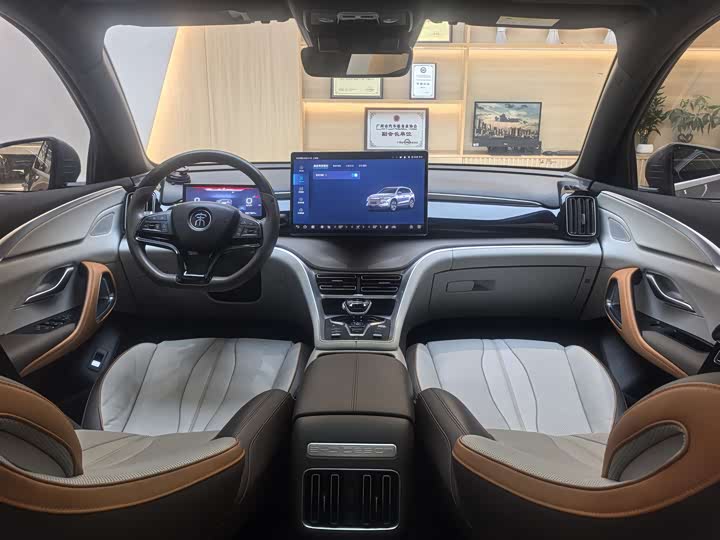 Фото 9 - BYD Song Pro Hybrid